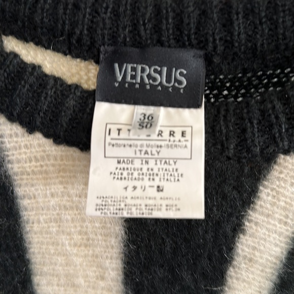 Versus by Versace Black & White Sweater - Luxury and Confort defined - Picture 9 of 11